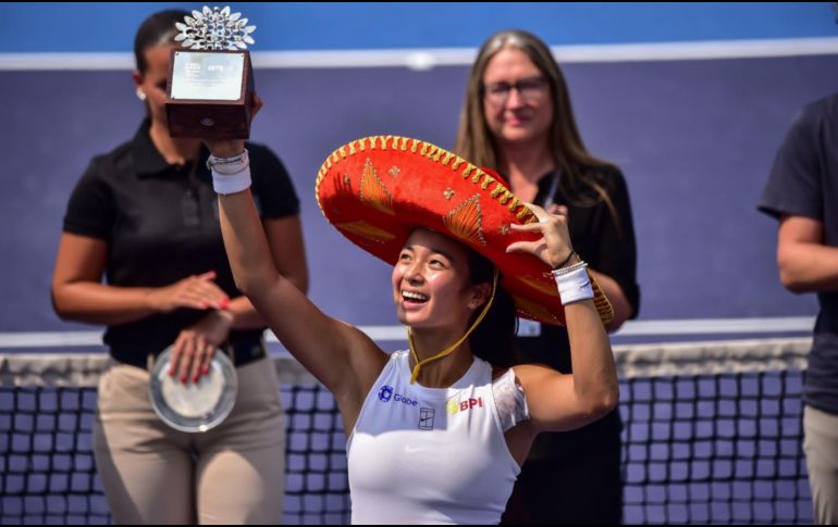 Alexandra Eala escribió una página dorada en su incipiente carrera al conquistar el título del Abierto de Guadalajara WTA 125. ESPECIAL.