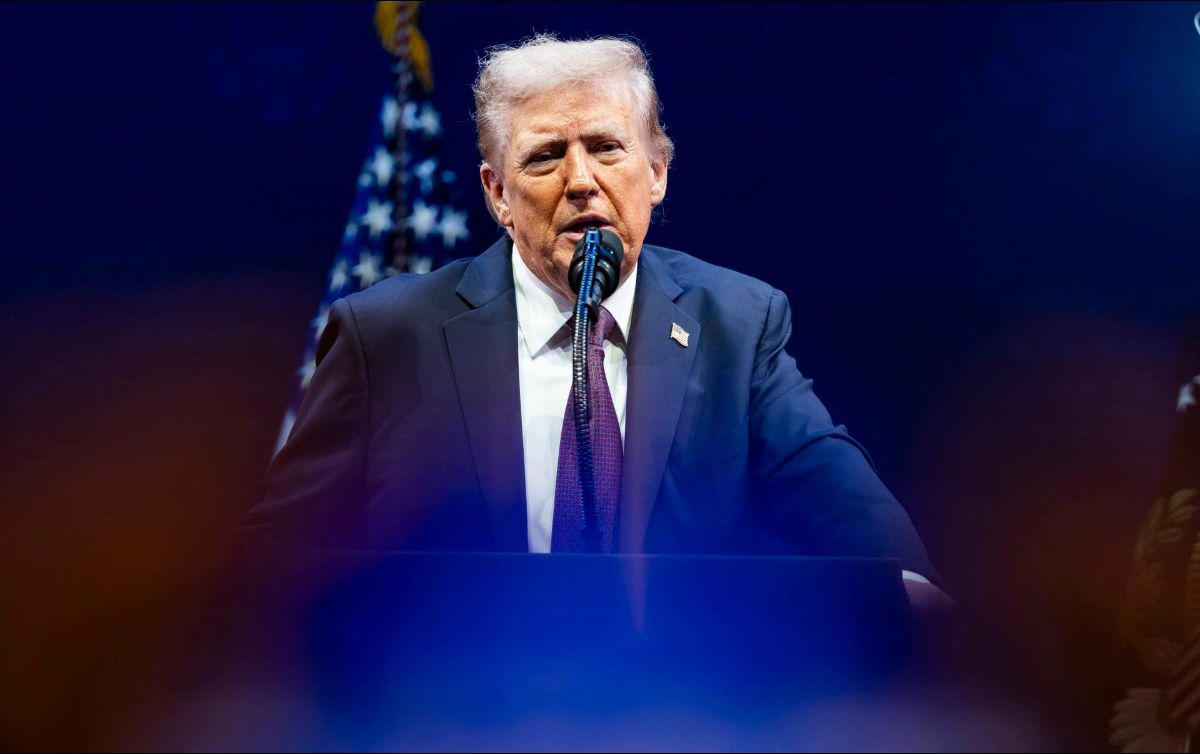 En agosto, la Corte de Apelaciones del Circuito Federal determinó que Trump no contaba con la facultad para imponer los denominados “aranceles recíprocos”. EFE/Jim Lo Scalzo