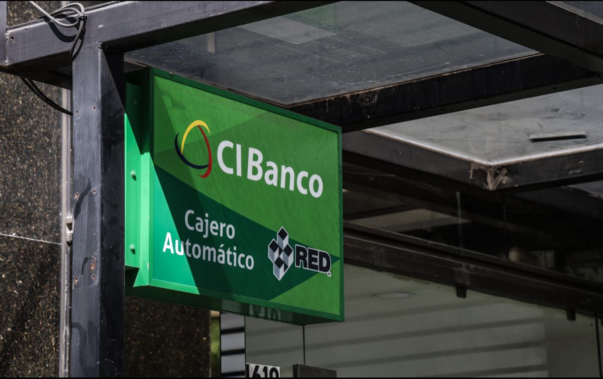 El titular de la SHCP también señaló que los bancos funcionan con normalidad, pese a las medidas de las autoridades reguladores. EL INFORMADOR/ARCHIVO