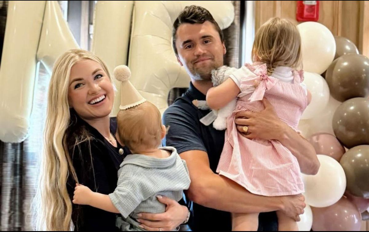 Durante sus cuatro años de matrimonio, Charlie Kirk y su esposa tuvieron dos hijos. INSTAGRAM/@charliekirk1776