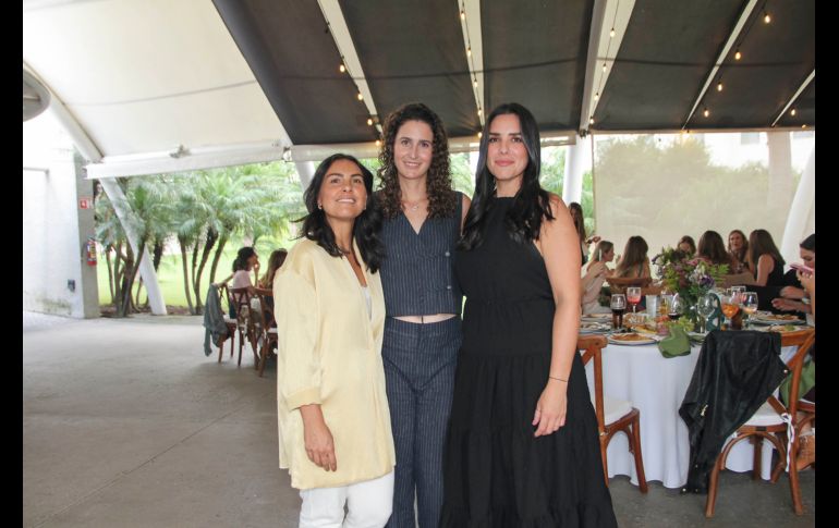 Lidia Zaragoza, Susana Zermeño y Paola Paola Rubio. GENTE BIEN JALISCO / E. Escamilla