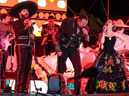 Los Aguilar cautivaron al público tapatío con un emotivo concierto en el Centro Histórico de Guadalajara. EL INFORMADOR/ A. Navarro