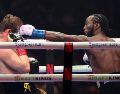 Terence Crawford reconoció la importancia de su victoria sobre Canelo. EFE/ ARCHIVO