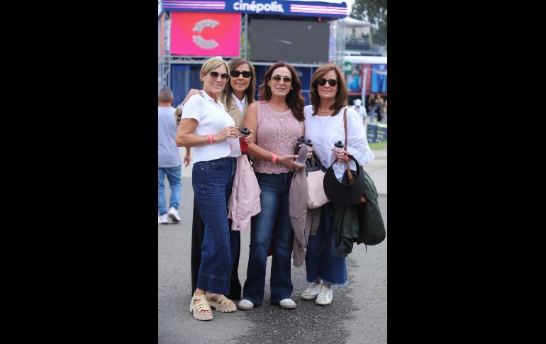 Jacqueline Boyer, Paloma Farías, Alejandra Conde y Elena Aguilar. GENTE BIEN JALISCO / C. Jimeno