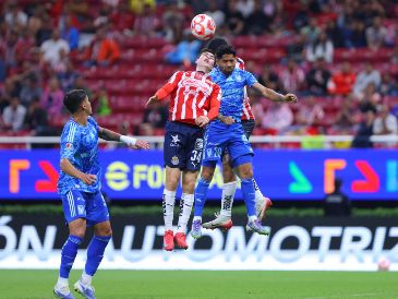 El buen trabajo defensivo a permitido a Chivas sumar puntos, aunque en el juego contra Tigres le faltó la eficiencia ofensiva. IMAGO7/J. Cubeyro