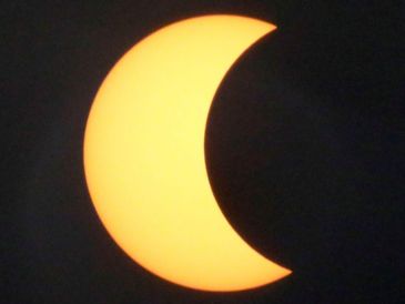 El eclipse solar parcial del 21 de septiembre de 2025 será uno de los fenómenos astronómicos más impresionantes de este año. EFE/ARCHIVO