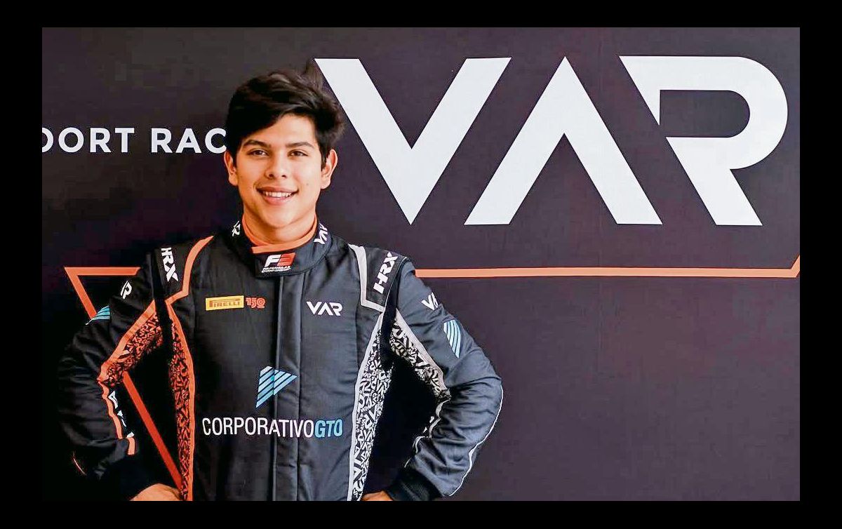 Rafael Villagómez. El mexicano arrancará desde la primera plaza en la antesala de la F1. ESPECIAL