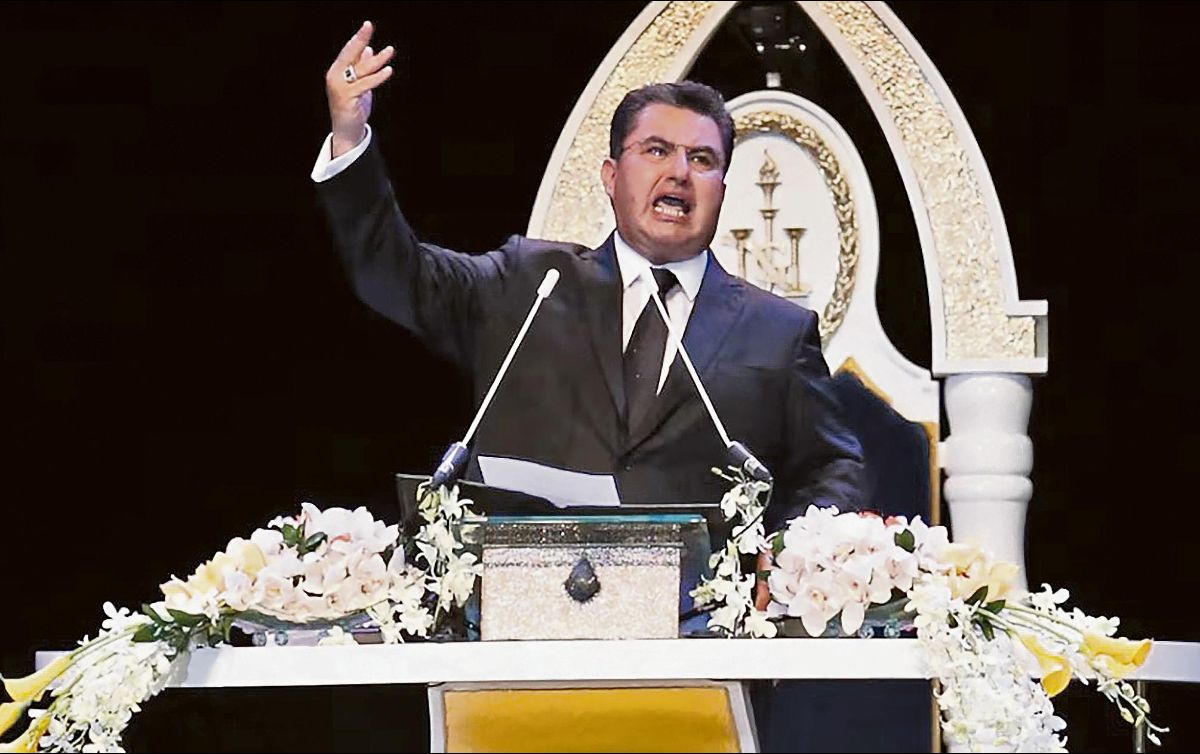 El pastor cumple una condena de 17 años en California y ahora enfrentará procesos simultáneos en Manhattan. ESPECIAL