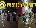 Los niveles de agua tras la lluvia del día de ayer alcanzaron entre 10 y 30 centímetros en Puerto Vallarta. ESPECIAL / Protección Civil y Bomberos de Puerto Vallarta