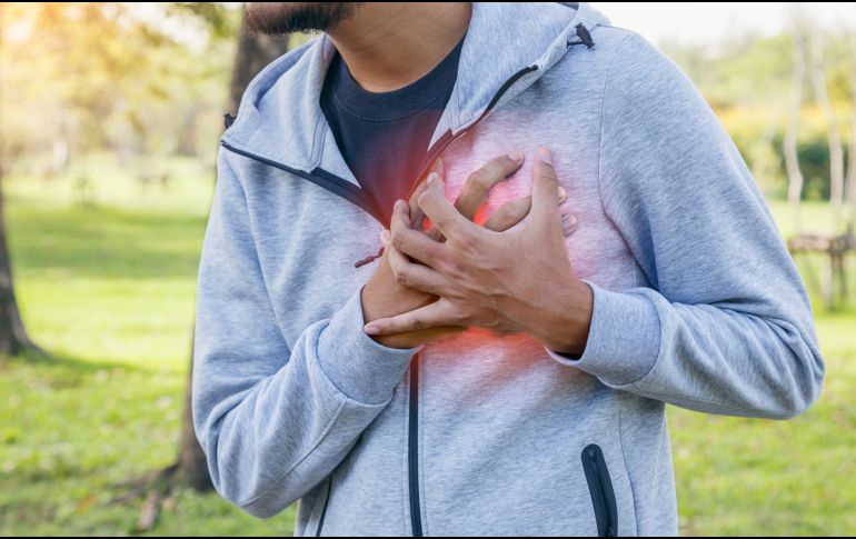 Actuar a tiempo puede salvar vidas, ya que la atención temprana permite prevenir complicaciones graves y reduce el riesgo de que el daño al corazón sea irreversible. CANVA