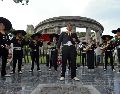 En 2010, el Encuentro Internacional del Mariachi llevó a cabo callejoneadas por el Centro de Guadalajara; en la imagen se aprecia una presentación en la Rotonda de los Jaliscienses Ilustres. EL INFORMADOR