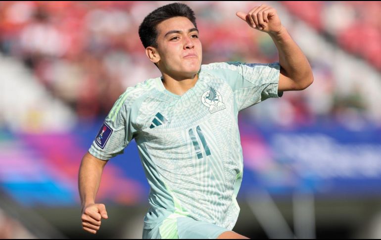 Mora no solo sostuvo al equipo dirigido por Eduardo Arce en la pelea por la clasificación, sino que ratificó su condición de jugador “top” dentro del combinado juvenil. X/ @miseleccionsubs.