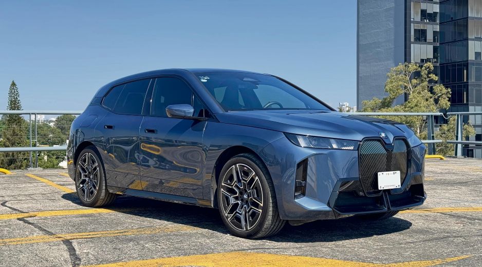 Diseño. La BMW iX rompe esquemas con cada ángulo. CORTESÍA