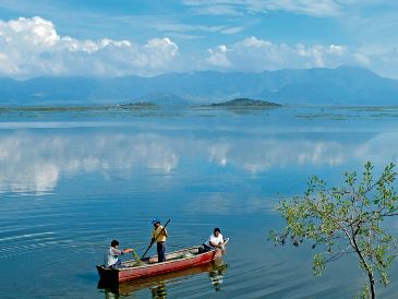 Lago de Cuitzeo. Un remanso de tranquilidad que captura la esencia del pueblo. CORTESÍA