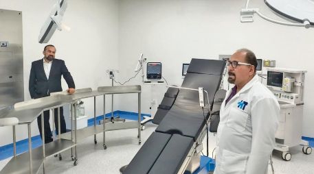 El presidente municipal, Sergio Chávez Dávalos, inaugura el Hospitalito de Tonalá, que atenderá urgencias y consultas médicas en la zona oriente de la ciudad. ESPECIAL