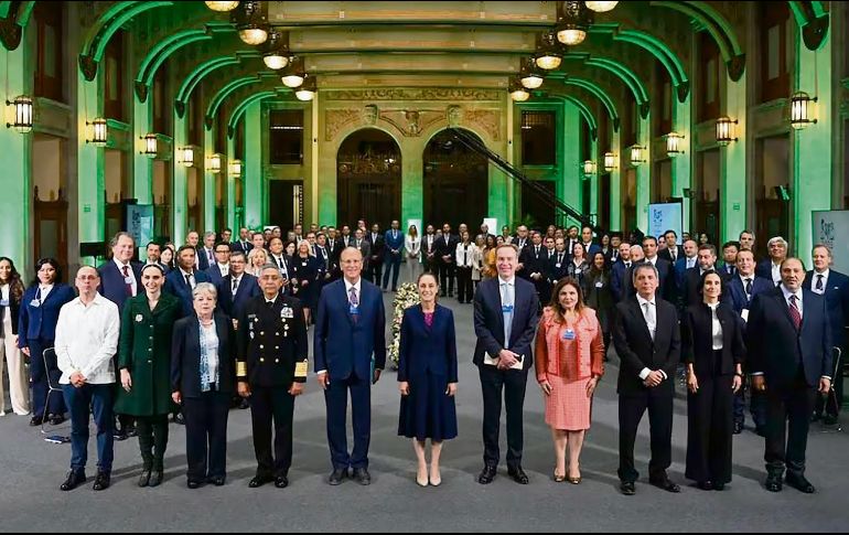 La Presidenta Claudia Sheinbaum encabezó en Palacio Nacional la reunión con empresarios del Foro Económico Mundial. ESPECIAL