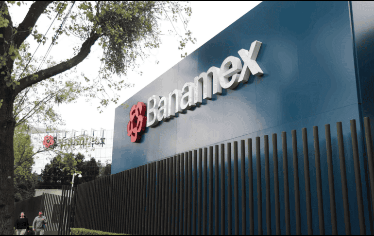 Banamex, uno de los bancos más antiguos y emblemáticos de México, cuenta con más de mil 200 sucursales y cerca de 12 millones de clientes. SUN / ARCHVO