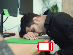 México registra el porcentaje más alto de burnout frecuente entre quienes están insatisfechos con su jornada laboral, con un 25 por ciento. ESPECIAL / CANVA