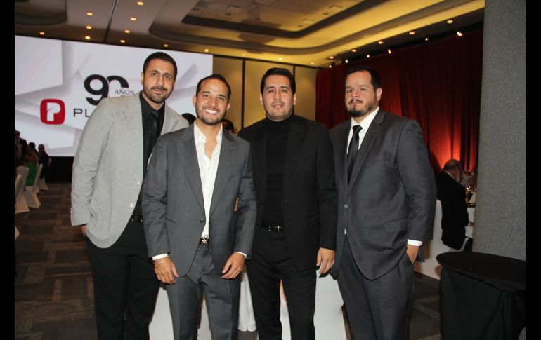 Ante los invitados, el presidente de Grupo Placencia, Leonardo Placencia Enríquez, dijo que cumplir 90 años en el negocio de los muebles no ha sido fácil. ESPECIAL