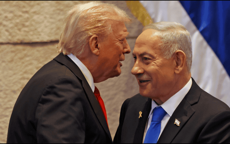 Donald Trump y Benjamin Netanyahu, este lunes en el Parlamento israelí. EFE / J. Marey