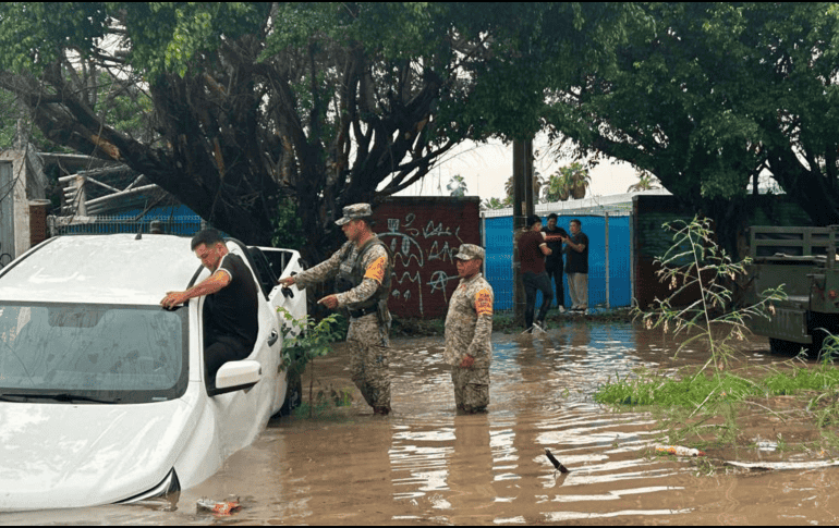 El DIF Jalisco invitó a la comunidad a apoyar con artículos básicos para las familias afectadas en Puerto Vallarta. X/ @PCJalisco