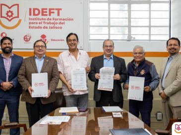 El acuerdo fue firmado por los titulares de ambas instituciones, Salvador Cosío Gaona y Guillermo Raúl Zepeda Lecuona. CORTESÍA