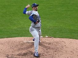 Blake Snell lanzó ocho entradas de alta calidad en el primer juego de la Serie de Campeonato de la Liga Nacional. EFE/R. Harried
