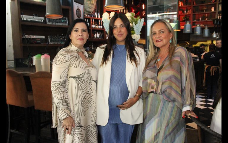 Conny Gallo, Andrea Barba Torres y Pony Torres. GENTE BIEN JALISCO / E. Escamilla