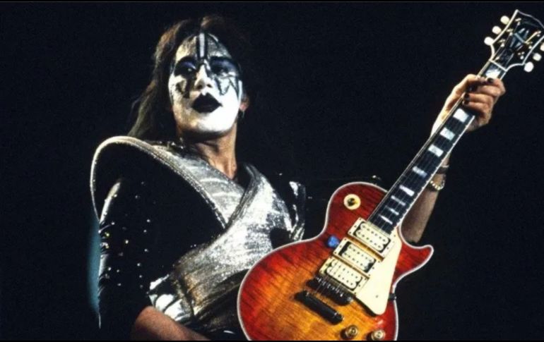 Debido a su estado de salud, el guitarrista canceló su presentación en la Feria del Valle Antílope, en California, prevista para el 26 de septiembre. ESPECIAL