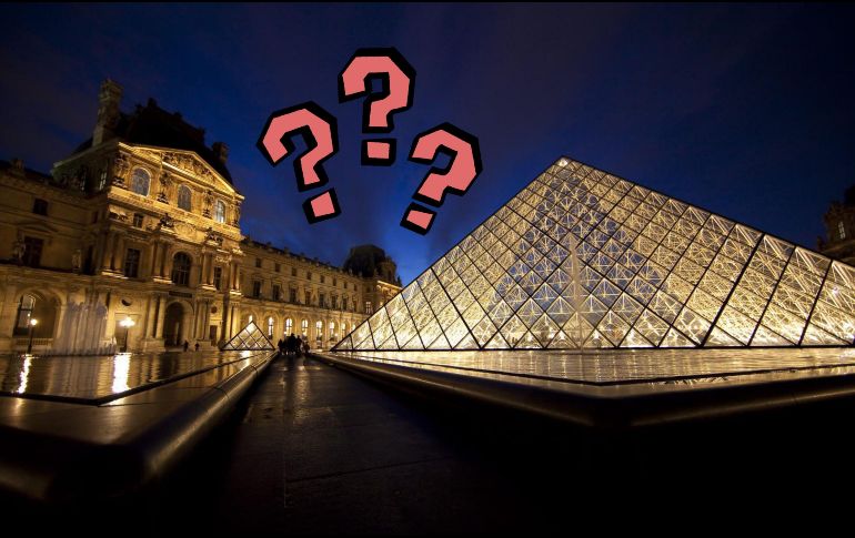 Las piezas estaban en dos vitrinas de la galería Apolo del museo parisino. EFE / ARCHIVO