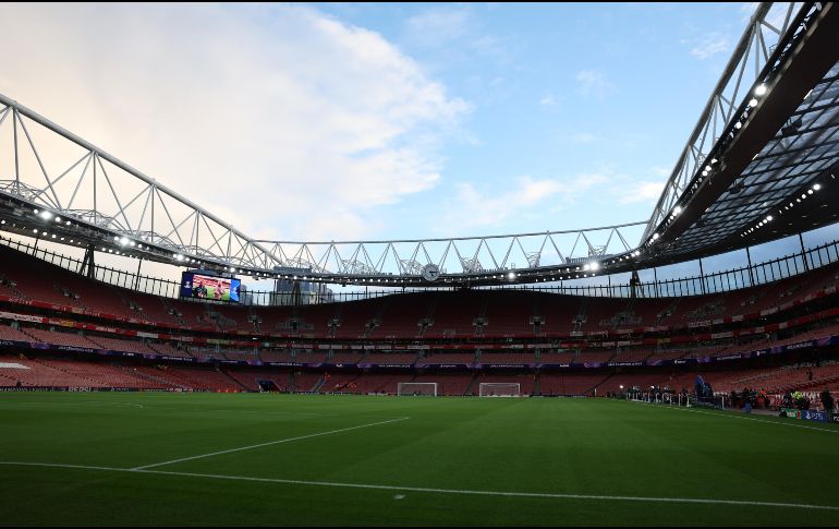 Ente los partidos más destacados que se esperan esta tarde se encuentra el de Arsenal contra el Atlético de Madrid, equipos que se enfrentarán en el Emirates Stadium. EFE / N. Hall