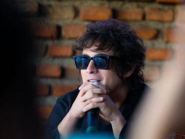 Para el cantante, la decisión de la cadena es consecuencia natural de una transformación que desdibujó la esencia del canal que alguna vez marcó generaciones. EL INFORMADOR / A. Navarro