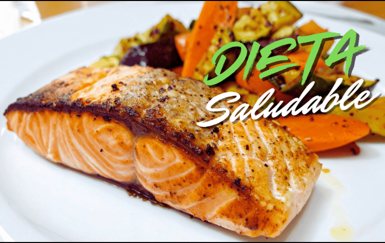 En cuanto a los métodos de cocción, lo ideal es optar por hornear, cocinar al vapor o asar en una parrilla, logrando así reducir el uso de grasas. ESPECIAL / CANVA