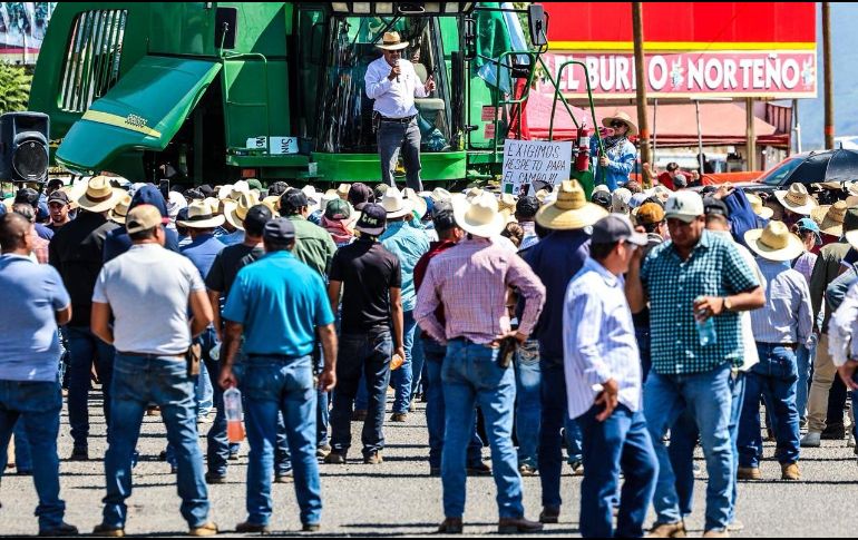 Te recomendamos tomar tus precauciones y anticipar tus trayectos debido al bloqueo en la carretera Guadalajara–Morelia. EL INFORMADOR/ A. Navarro