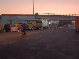 En la manifestación de agricultores, exigen precio justo para el maíz. ESPECIAL / POLICÍA VIAL