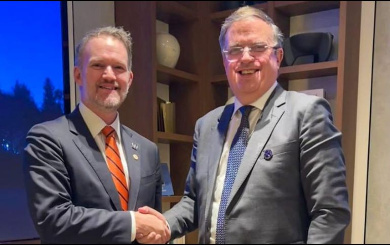 El secretario mexicano de Economía, Marcelo Ebrard, con representante comercial estadounidense, Jamieson Greer. ESPECIAL / secretaría de Economía