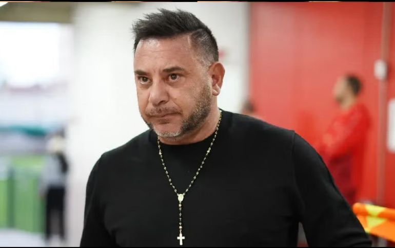 Esta situación no solo le impedirá jugar con la Selección Mexicana, sino que también lo mantendrá alejado de las canchas hasta la liguilla del torneo. IMAGO7