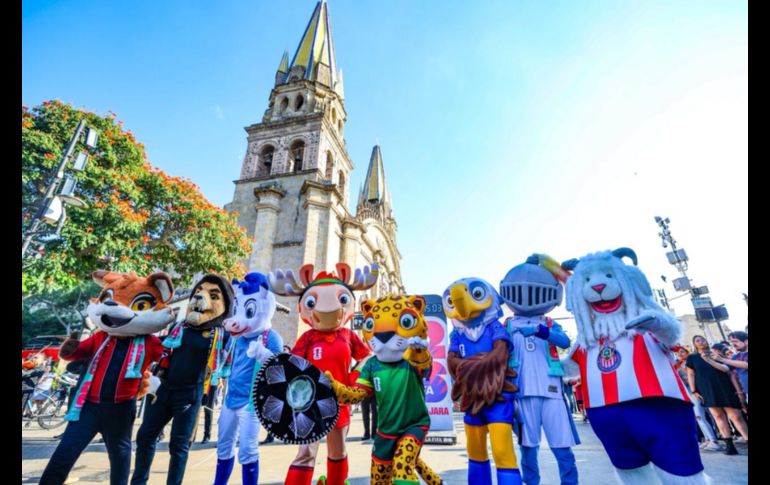 Zayu, Clutch y Maple, las tres mascotas que representarán al Mundial de Futbol 2026, visitaron por primera vez la Zona Metropolitana de Guadalajara. EL INFORMADOR / A. Navarro