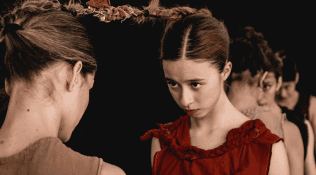 La propuesta, apoyada por el Programa de Apoyo a Festivales Culturales y Artísticos (Profest 2025), plantea una mirada sobre la danza contemporánea desde perspectivas corporales y simbólicas impulsadas por mujeres creadoras. CORTESÍA