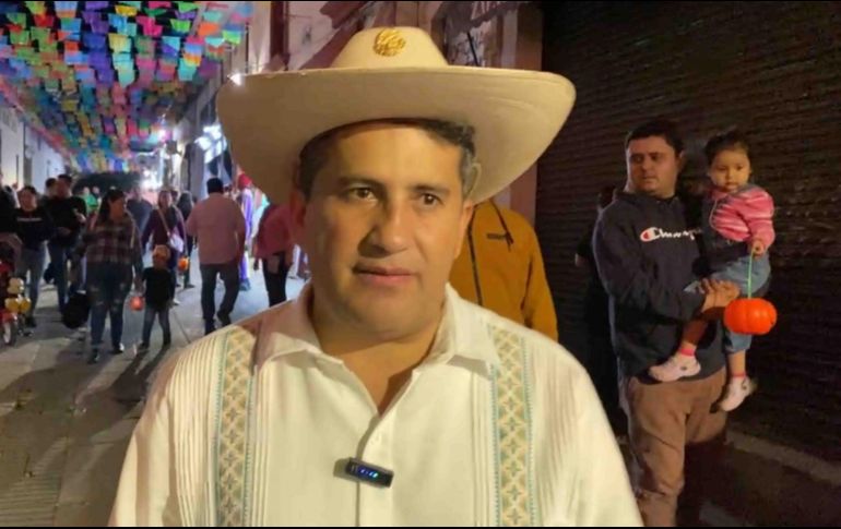El alcalde Carlos Manzo fue ejecutado anoche durante un festival por el Día de Muertos. SUN