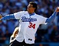 Fernando Valenzuela, quien falleció en octubre de 2024, apareció en la boleta al Salón de la Fama en 2003 y en 2004, luego fue eliminado. AFP / ARCHIVO