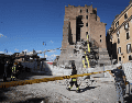 La Torre dei Conti, actualmente reducida a un tercio de su altura original, es un ejemplo de las casas-torre medievales de Roma. EFE/M. Percossi