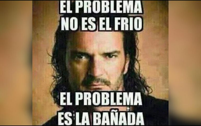 En redes sociales abundan imágenes de cobijas, tazas de café, y hasta excusas para no bañarse. ESPECIAL