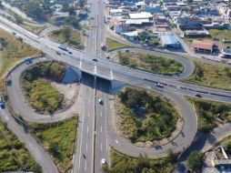 La Secretaría de Infraestructura, Comunicaciones y Transportes (SICT) en Jalisco informó que concluyó la reconstrucción del puente Zapotlanejo. ESPECIAL/ SICT JALISCO