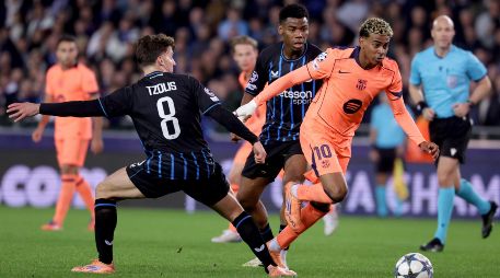 Lamine Yamal recobró un poco de su buen futbol y fue el responsable de dos de los goles del cuadro catalán. EFE/O. Matthys