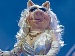 Miss Piggy, uno de los personajes más emblemáticos de “The Muppet Show” será protagonista de una nueva película en desarrollo. AFP