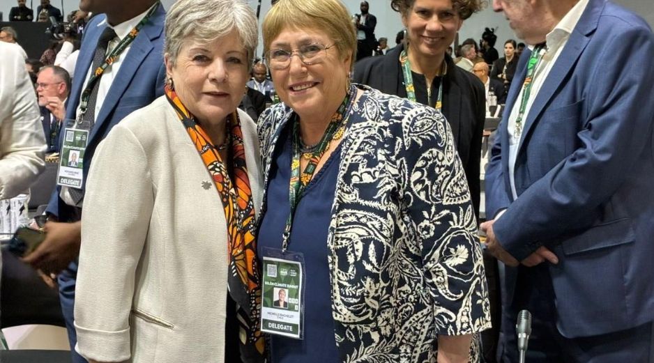 La Secretaria de Medio Ambiente, busca colocar a las personas y a la naturaleza en el centro de las decisiones, con un modelo de desarrollo más incluyente, justo y sostenible. X / @aliciabarcena