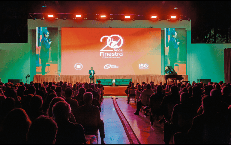 Dos décadas ayudando a las personas y las empresas a conseguir sus metas financieras. ESPECIAL / EL INFORMADOR