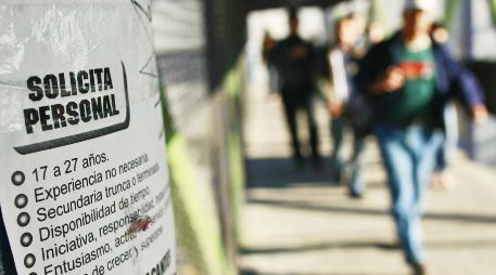 El seguro se entrega por un máximo de tres meses para ayudar a cubrir los gastos diarios mientras buscan trabajo. EL INFORMADOR/ARCHIVO