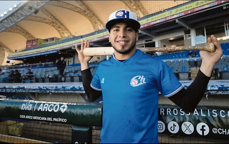 Tras su regreso a la novena tapatía, Serna brilla en cada turno al bat en el circuito invernal. CORTESÍA/Charros de Jalisco